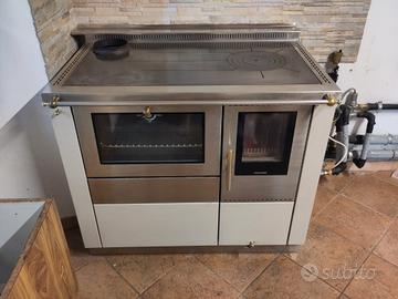 Termocucina a legna " Pertinger"