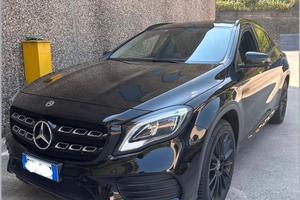 Mercedes GLA 220 4Matic - Night Edition