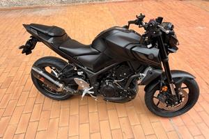 Yamaha MT-03 2023 A2 - Akrapovic - gomme nuove