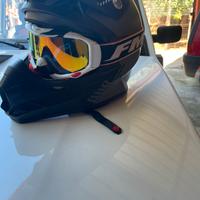Casco motocross nuovo taglia L