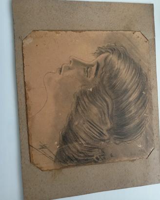 ritratto femminile 1920 circa 