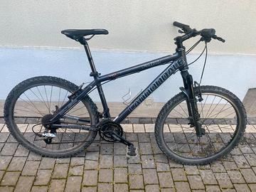 MTB Cannondale F400