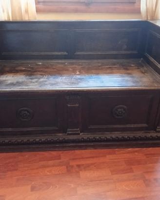 cassapanca in legno massello 