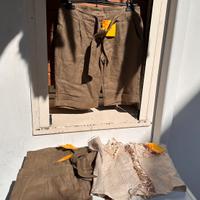 Pantaloni pantaloncini e top