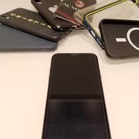 iPhone X con 7 cover