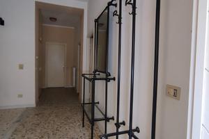 Appartamento di circa 100 metri quadrati piano