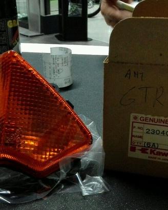 Freccia anteriore sinistra kawasaki gtr 1000 96-97