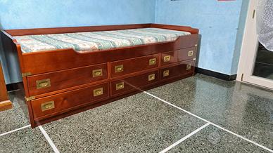 Letto stile vecchia marina