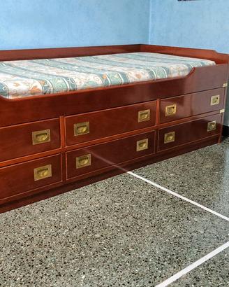 Letto stile vecchia marina