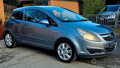 Opel Corsa 1.3 CDTI Sport neopatentati trattabile1