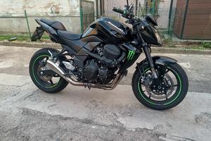 KAWASAKI Z-750 ANNO 2008 PATENTE A2