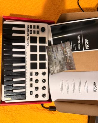 Akai mpk midi nera + custodia