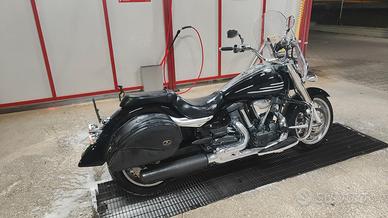 Yamaha Midnight Star 1900