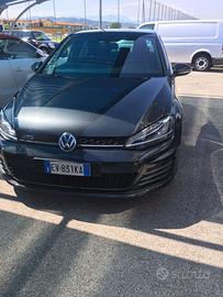 Volkswagen Golf 2.0 TDI GTD DSG  186 CV 5 porte