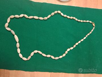 Collana pietre lavorate oro 750