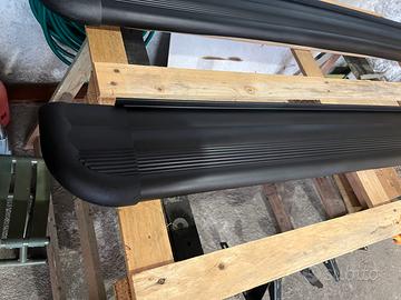 Pedane sottoporta pajero v60