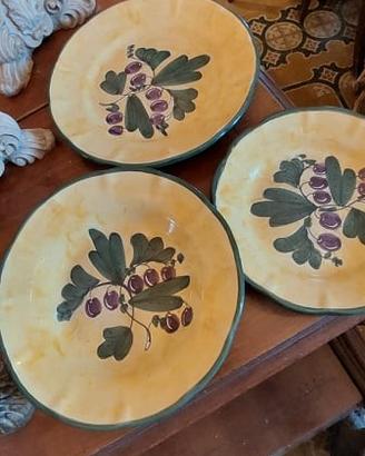 Piatti ceramiche vietri solimene