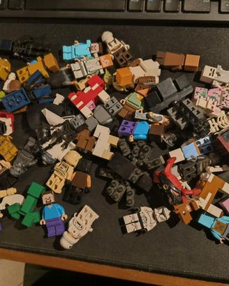 Lego Minifigures (prezzo trattabile)