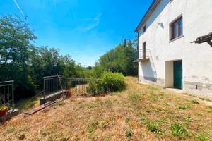 Casa Singola di 150 mq con terreno. UV/588