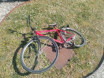 BICICLETTA USATA