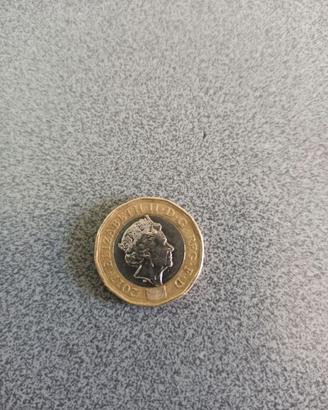 One Pound 2017  Elizabeth II D G REG F D