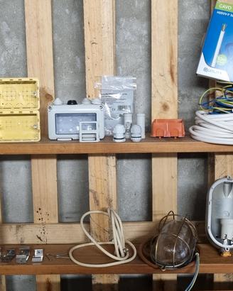 materiale elettrico e cassette