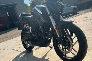 VOGE 125R (1300km)