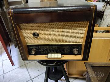 Radio a valvole e Giradischi Elettra mod.99mf