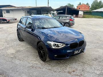 Bmw serie1 2.0 118D Tetto apribile fari Led bi-xen
