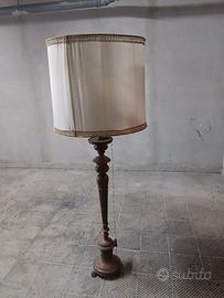 Piantana tre luci