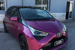 Toyota Aygo 1.0 VVT-i 72 CV 5 porte x-cite