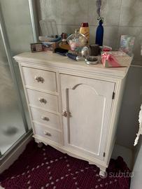 Mobile bagno bianco con 4 cassetti e anta