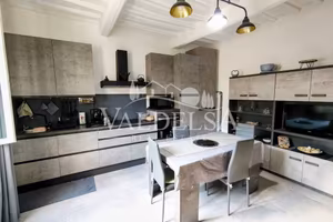 Appartamento di 60 m² con 3 locali a Poggibonsi