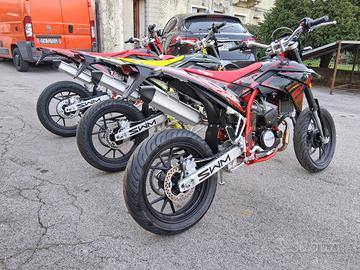 MOTARD SWM SM 125 R**MOT. BIALBERO