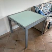 Tavolo allungabile in vetro