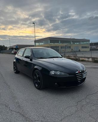 alfa romeo 147 1.9 jtd-m