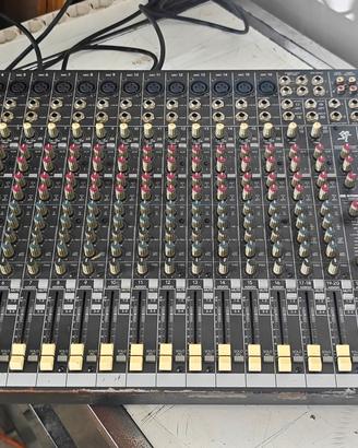 Mackie Mixer