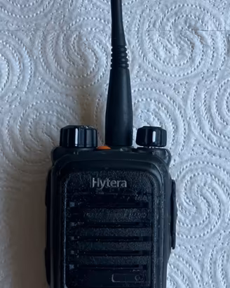 Ricetrasmettitore Hytera PD705 DMR + FM