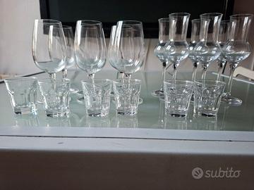 set bicchieri (di cui sei Bormioli)
