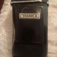 Yashica Mat 124 G