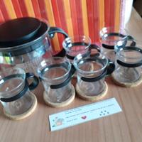 set teiera e 6 tazze con sottotazza Bodum