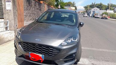 Ford Kuga prezzo 16.900