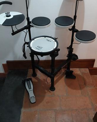 Roland TD4KP + modulo TD-9 + pad PDX-8 + custodia