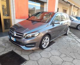 MERCEDES B 180 D SPORT LED/NAVI
