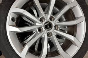 Cerchi originali AUDI per A4 con gomme invernali