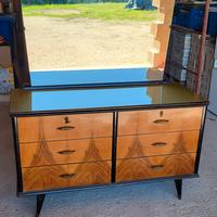 comò vintage in legno con specchio e vetro anni 50