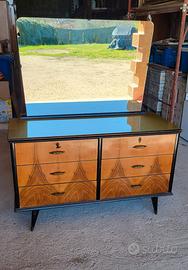 comò vintage in legno con specchio e vetro anni 50