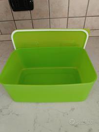 Contenitore Tupperware con coperchio 
