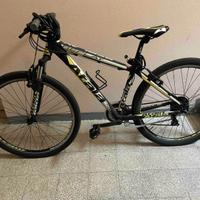 bicicletta MTB e Touring