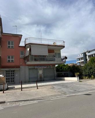Villa di 140 m² con 4 locali a Volla